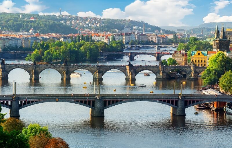 viajar solo praga junio