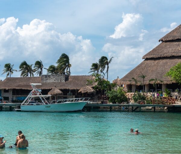 riviera maya exclusivo single