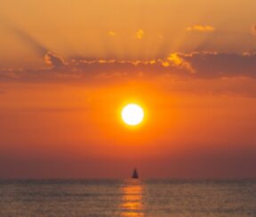 Velero por Cádiz